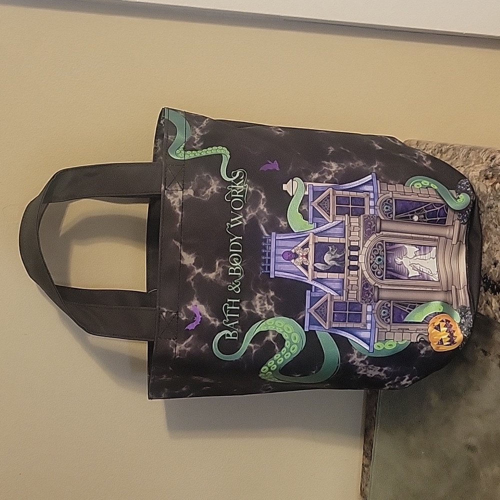 Bath and Body Works haunted house reusable bag